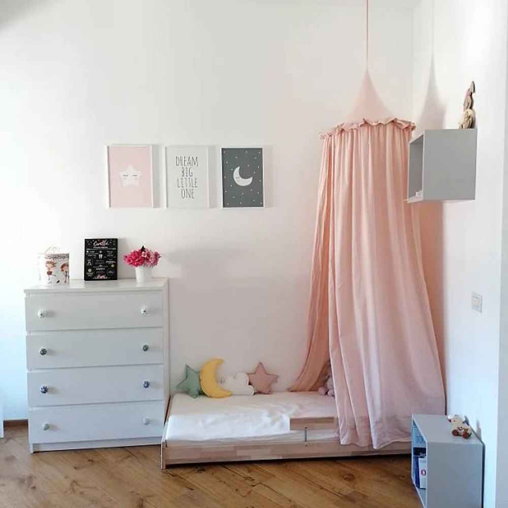 ciel de lit bébé chambre enfants rose