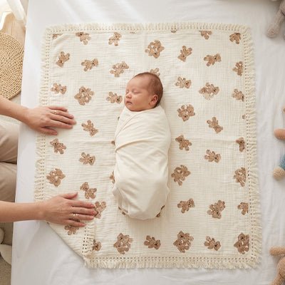couverture bébé mon ourson mousseline ultra douce et bébé qui dort
