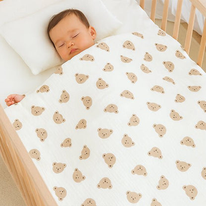 Couverture bébé et lit bébé