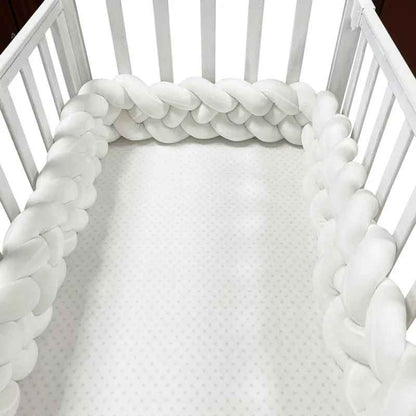 Tresse de lit blanche | Pare - chocs de lit - L'Univers de Babychou