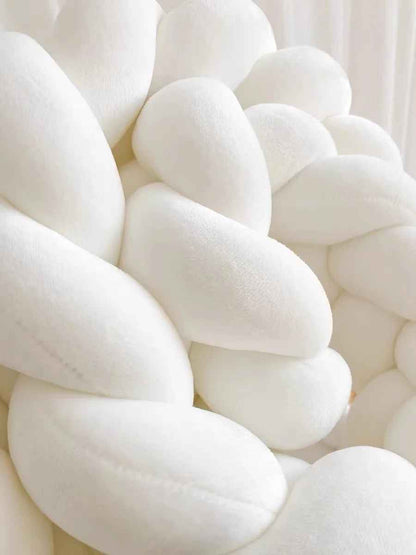 Tresse de lit blanche | Pare - chocs de lit - L'Univers de Babychou